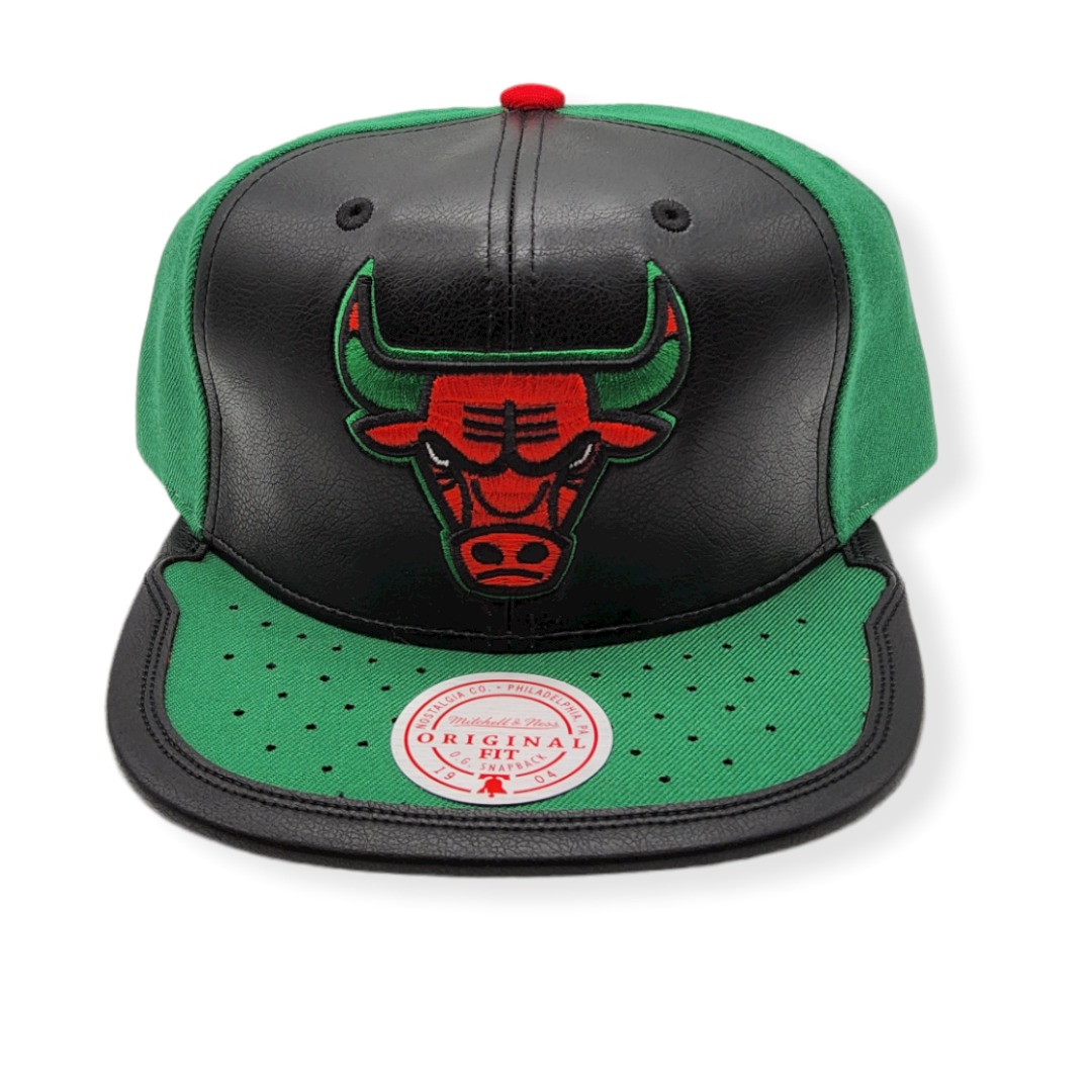 1662768474_MN-Bulls-Day-1-Green-Red-697589735654-01.jpg