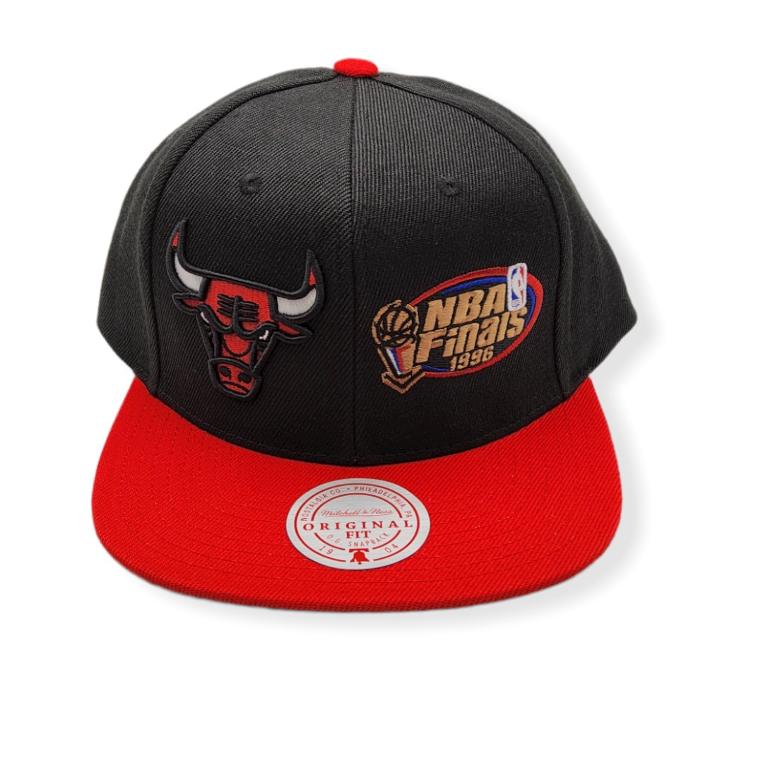 1663180583_MN-Bulls-Dual-Whammy-96-Black202620Red-195563913307-01.jpg