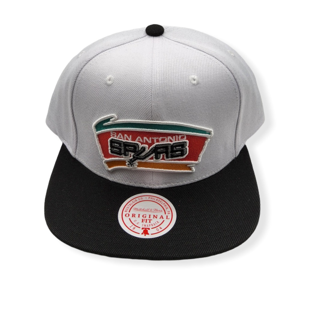 1666211753_MN-Spurs-Core-Basic-White-697589726157-01.jpg