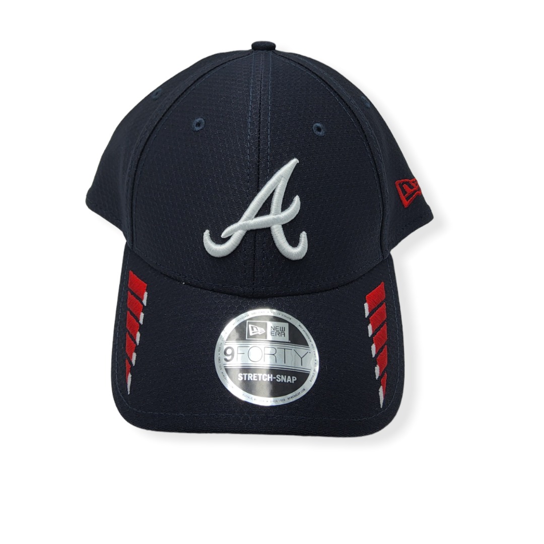 1676404438_NE-Braves-940-Rush-B1-194090505146-01.jpg