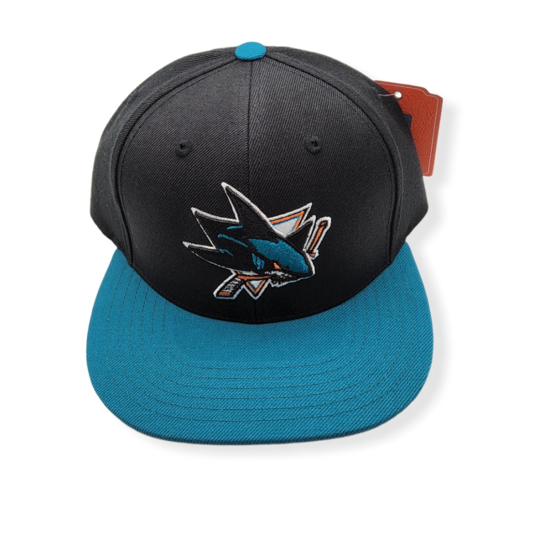 1676415429_AN-Sharks-400-Replica-Series-BLK-TL-01.jpg