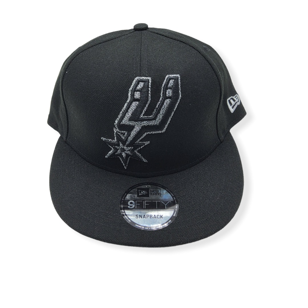 1676665868_NE-Spurs-950-Squad-Twist-886613962757-01.jpg