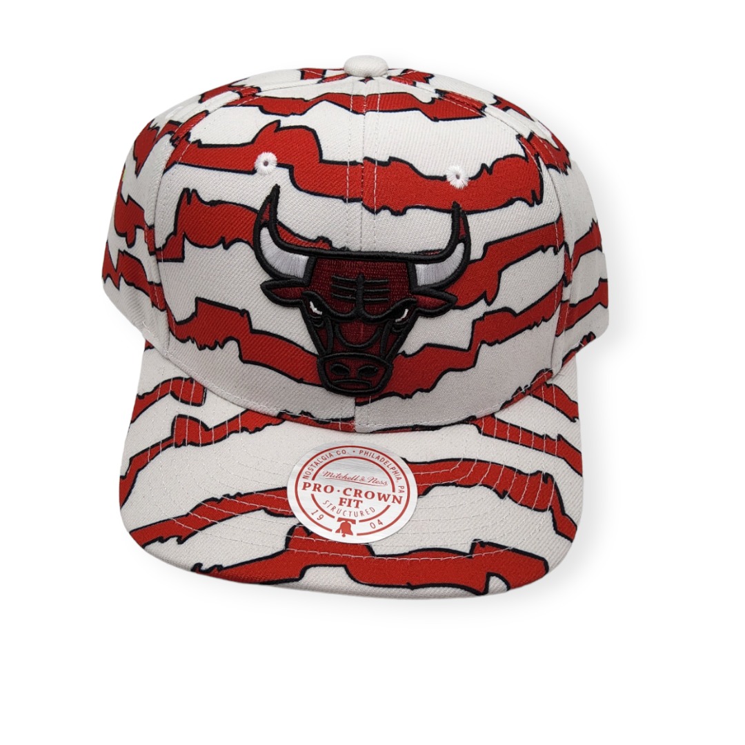 1685038360_MN-Bulls-Krookz-Pro-Crown-195563764381-01.jpg