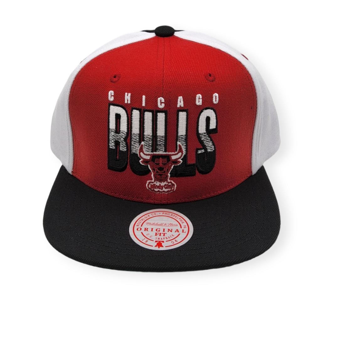 1686787624_MN-Bulls-Billboard-2-Red-Black-196945018467-01-1.jpg