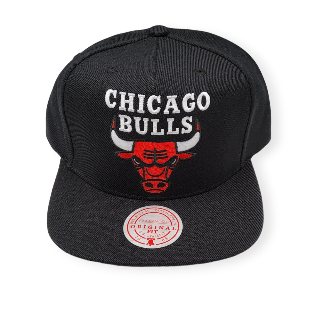 1692304093_MN-Bulls-IF20267-Black-195563193358-01.jpg