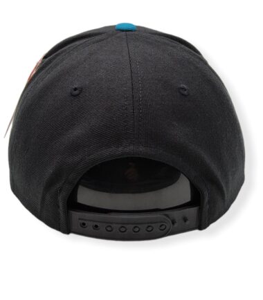 AN-Sharks-400-Replica-Series-BLK-TL-04.jpg