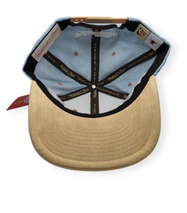 MN-Bulls-Blue-Jean-Baby-Light-Blue-196945266561-05.jpg