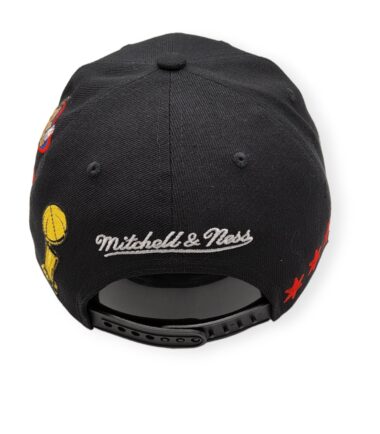 MN-Bulls-Hyper-Local-Pro-Crown-Black-196294669198-04.jpg