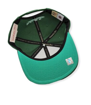 MN-Celtics-Monochroma-TIC-195563478097-05.jpg