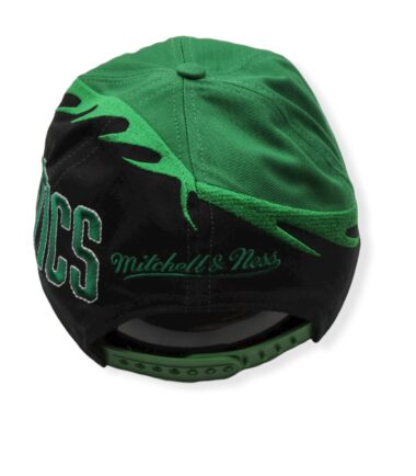 MN-Celtics-Spiral-Deadstock-196294178850-05.jpg