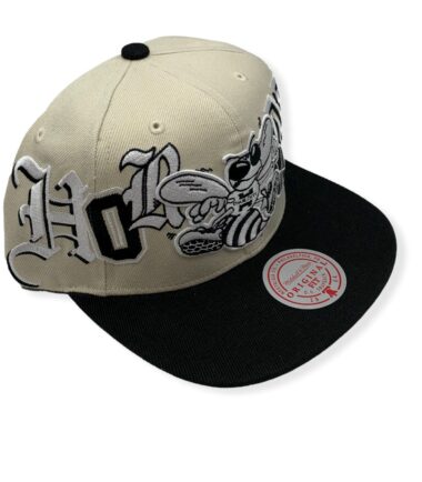 MN-Hornets-Hype-Type-Cream-195563286241-03.jpg