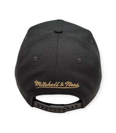 MN-Knights-Shattered-197507127856-04.jpg