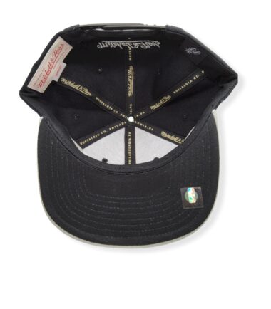 MN-Spurs-Neon-Crop-XL-697589821357-05.jpg
