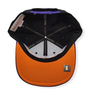 MN-Suns-Core-Basic-697589226077-05-1.jpg