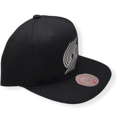 MN-Trail-Blazers-Wool-Black-White-697589037185-03.jpg