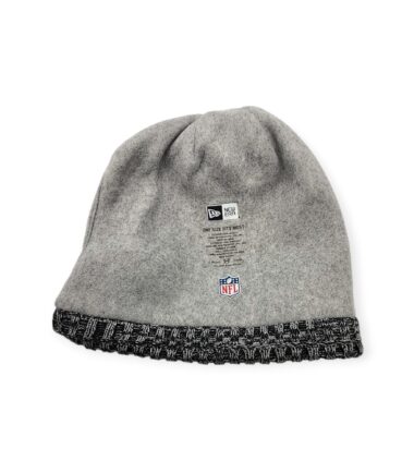 NE-Chargers-Knit-2018-BW-192525472193-03.jpg