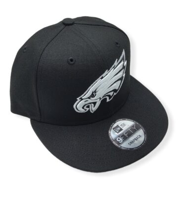 NE-Eagles-950-Basic-Black-White-192092844980-03.jpg